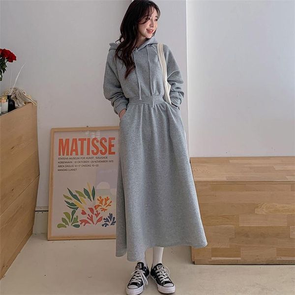 johnature 2021 new korean hooded collar simple women dresses winter solid color loose pockets female hoodie dress, Black;gray
johnature 2021 new korean hooded collar simple women dresses winter solid color loose pockets female hoodie dress, Black;gray