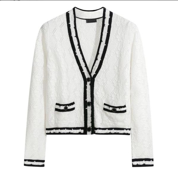 21 2022 milan runway spring summer brand same style sweater v neck black white long sleeve womens cardigan yidao, White;black
21 2022 milan runway spring summer brand same style sweater v neck black white long sleeve womens cardigan yidao, White;black