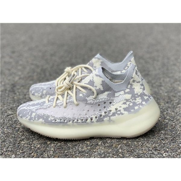 2019 originals 380 alien alein white black fb6878 fb7876 running shoes men women wave runner kanye west authentic sneakers sports us 5-13
2019 originals 380 alien alein white black fb6878 fb7876 running shoes men women wave runner kanye west authentic sneakers sports us 5-13