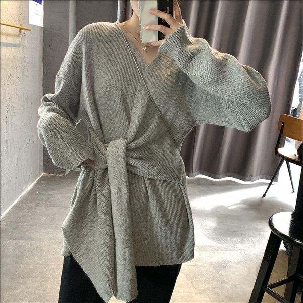 women's sweaters spring foreign gas knit sweater long-length model thin long sleeves v collar women loose wear, White;black
women's sweaters spring foreign gas knit sweater long-length model thin long sleeves v collar women loose wear, White;black