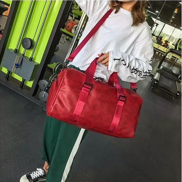 fashion travel bag pu leather pure color letter bag shoes droppable outdoor travel sports bag 48*20*22cm
fashion travel bag pu leather pure color letter bag shoes droppable outdoor travel sports bag 48*20*22cm