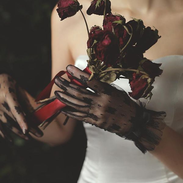 short transparent white black gloves wedding bridal gloves lace tulle flower gloves women guantes mujer party dress glove h qylfaq
short transparent white black gloves wedding bridal gloves lace tulle flower gloves women guantes mujer party dress glove h qylfaq