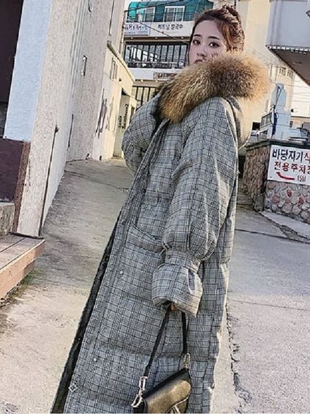 2021 new mid-length length wide korean version wool winter big fur collar female jacket xbjk, Black
2021 new mid-length length wide korean version wool winter big fur collar female jacket xbjk, Black