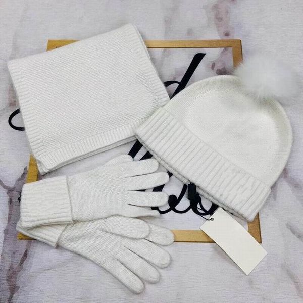 2020 cotton knitting white hats & scarves and glove sets women winter comfortable warm hats, scarves sets with box, Blue;gray
2020 cotton knitting white hats & scarves and glove sets women winter comfortable warm hats, scarves sets with box, Blue;gray