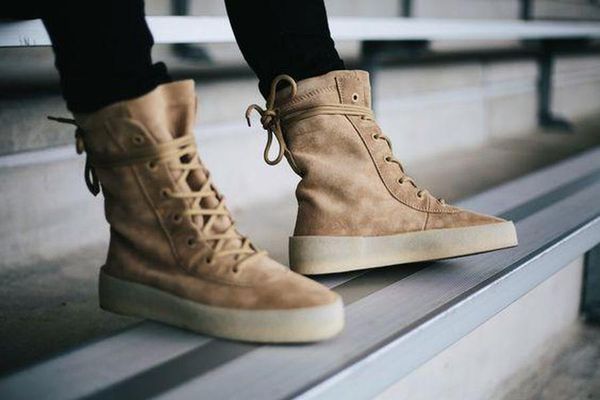 homme new superstar designer kanye west shoes men military crepe boots black brown tactical flat boot lace up autumn ankle booties
homme new superstar designer kanye west shoes men military crepe boots black brown tactical flat boot lace up autumn ankle booties