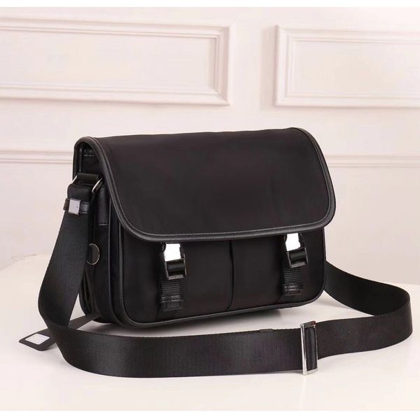 excellent parachute cross body shoulder men purse for messenger bag purse quality satchel men canvas bag waterproof fabric wholesal bmgpt
excellent parachute cross body shoulder men purse for messenger bag purse quality satchel men canvas bag waterproof fabric wholesal bmgpt