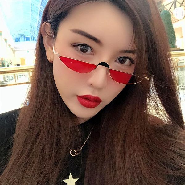 2020 fashion hip hop sunglasses women semicircular small frame glasses eyewear sunglasses for women, White;black
2020 fashion hip hop sunglasses women semicircular small frame glasses eyewear sunglasses for women, White;black