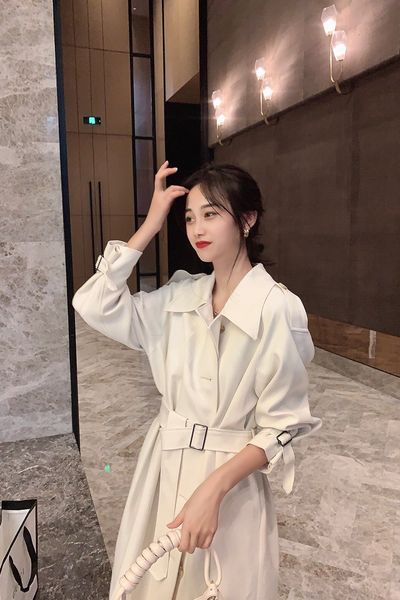 autumn winter new korean fashion long knee length coat women's white windbreaker, Tan;black
autumn winter new korean fashion long knee length coat women's white windbreaker, Tan;black