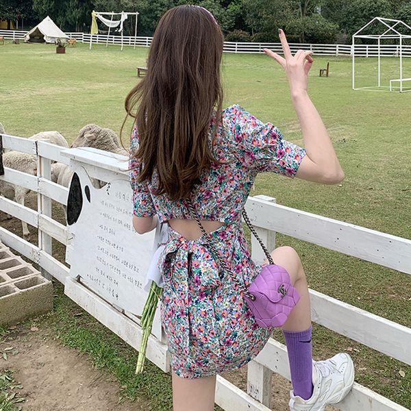 2021 new puff sleeve floral korean hollow out women square collar mini dress spring new designer one-piece lady party x1ix, Black;gray
2021 new puff sleeve floral korean hollow out women square collar mini dress spring new designer one-piece lady party x1ix, Black;gray