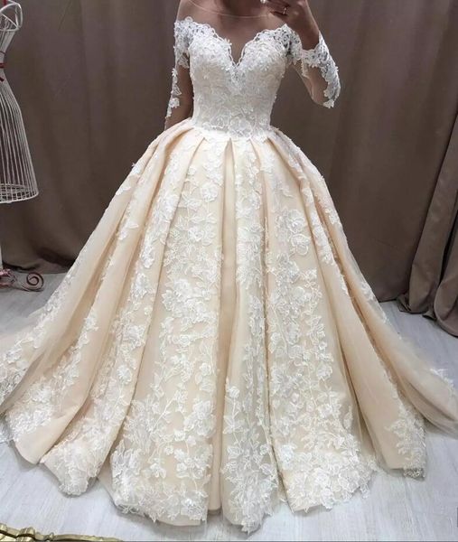 vitage lace ball gown wedding dresses champagne white applique long sleeves 2021 bridal gowns plus size sweep train gorgeous bridal robe
vitage lace ball gown wedding dresses champagne white applique long sleeves 2021 bridal gowns plus size sweep train gorgeous bridal robe