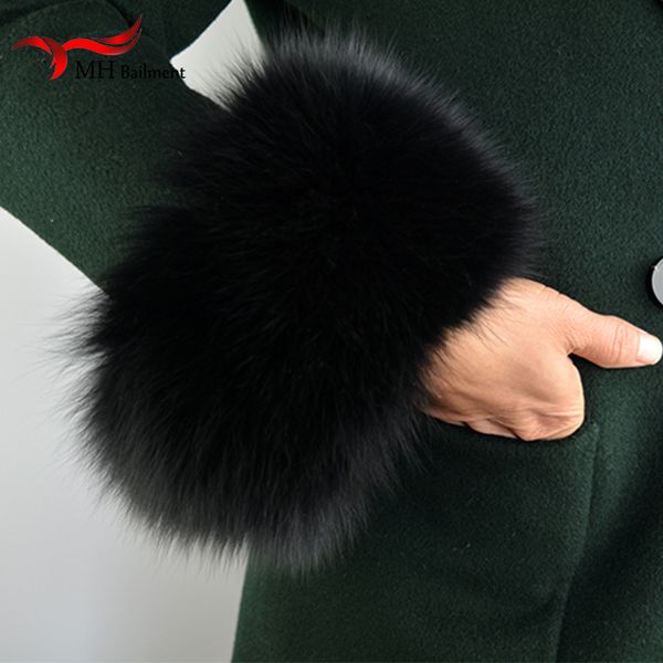 fox 2020 new style genuine furry fashion luxury arm warm warmers ladies fur wristband gloves coat cuffs, Blue;gray
fox 2020 new style genuine furry fashion luxury arm warm warmers ladies fur wristband gloves coat cuffs, Blue;gray