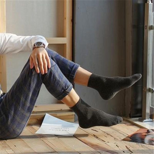 mens fleece middle tube socks fashion rhombus pattern thickening stretch business socks designer winter male casual mid length warm sock, Black
mens fleece middle tube socks fashion rhombus pattern thickening stretch business socks designer winter male casual mid length warm sock, Black