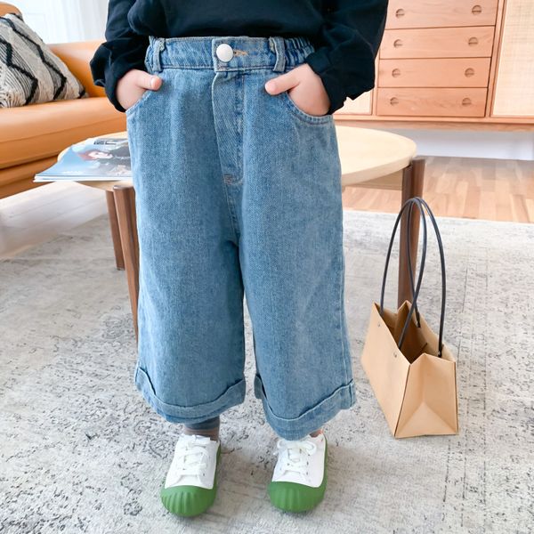 spring autumn korean style fashion girls wide leg denim pants children casual loose jeans 1-6y 1006, Blue
spring autumn korean style fashion girls wide leg denim pants children casual loose jeans 1-6y 1006, Blue