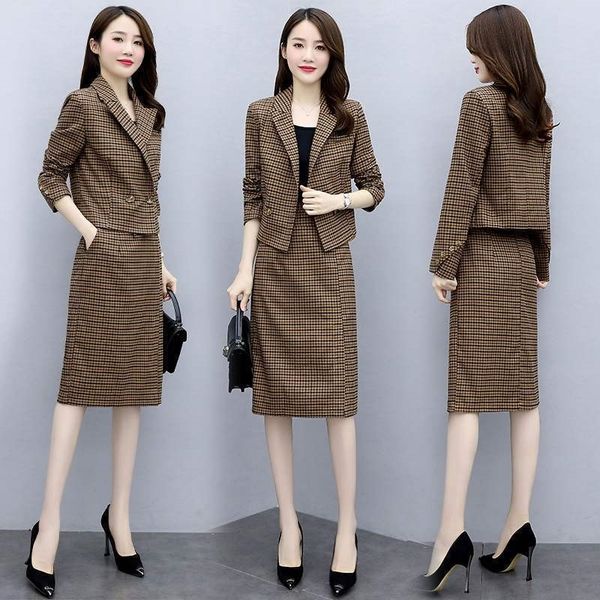 8l78n autumn new dress style white-collar dress temperament professional fashion suit show thin foreign style small suit qianniaoge set for, Gray
8l78n autumn new dress style white-collar dress temperament professional fashion suit show thin foreign style small suit qianniaoge set for, Gray