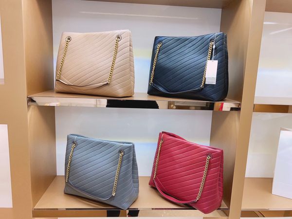 2021 woman brand shopping bag genuine leather tote new fashion shoulder tory serial number date code withb
2021 woman brand shopping bag genuine leather tote new fashion shoulder tory serial number date code withb