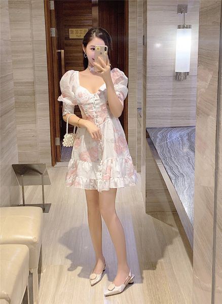 2021 new dressed in cleavage v woman short sleeve floral breath printed single-breasted pearl mini dress fashion track t2p1, Black;gray
2021 new dressed in cleavage v woman short sleeve floral breath printed single-breasted pearl mini dress fashion track t2p1, Black;gray