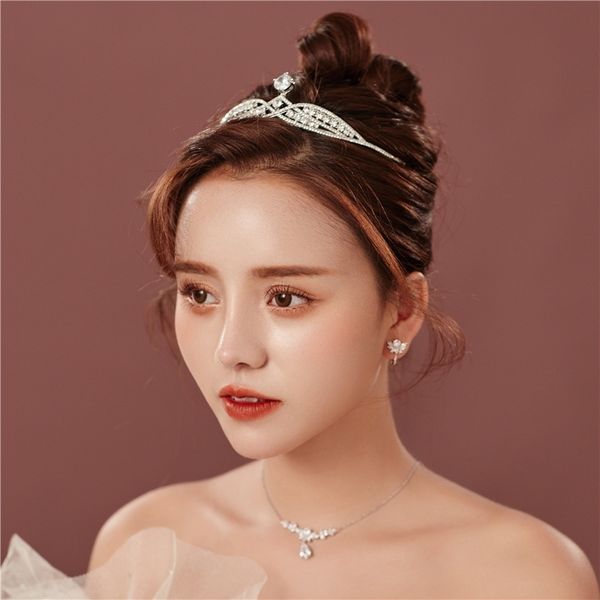 sweet bride korean exquisite temperament zircon small crown high end styling hair dress wedding headdress jewelry, Silver
sweet bride korean exquisite temperament zircon small crown high end styling hair dress wedding headdress jewelry, Silver