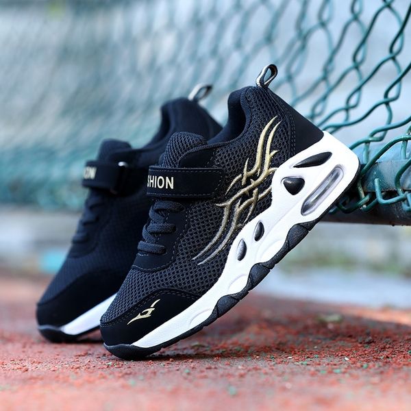 skhek children sport shoes leather boys girls children good quality casual shoes sneakers black red color comfortable kids shoes y200103
skhek children sport shoes leather boys girls children good quality casual shoes sneakers black red color comfortable kids shoes y200103