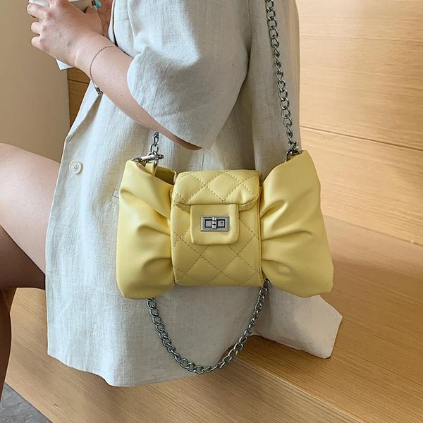 shoulder bags autumn and winter small bag 2021 fashion unique female versatile cross-body web celebrity chain
shoulder bags autumn and winter small bag 2021 fashion unique female versatile cross-body web celebrity chain