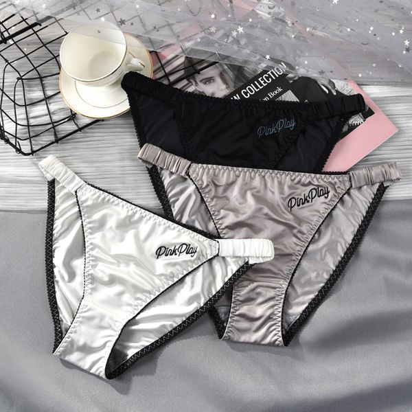 underwear feminine luxury satin ice low waist fashion embroidery letter girl's slim belt triangle pants, Black;pink
underwear feminine luxury satin ice low waist fashion embroidery letter girl's slim belt triangle pants, Black;pink