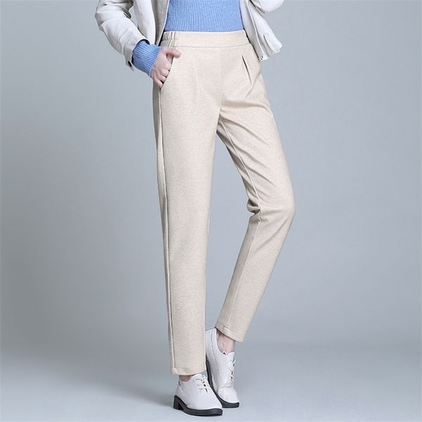 oumengka women pants thicken pencil pants female work suit pant autumn new winter ol style loose wool trousers capris s-4xl 201228, Black;white
oumengka women pants thicken pencil pants female work suit pant autumn new winter ol style loose wool trousers capris s-4xl 201228, Black;white