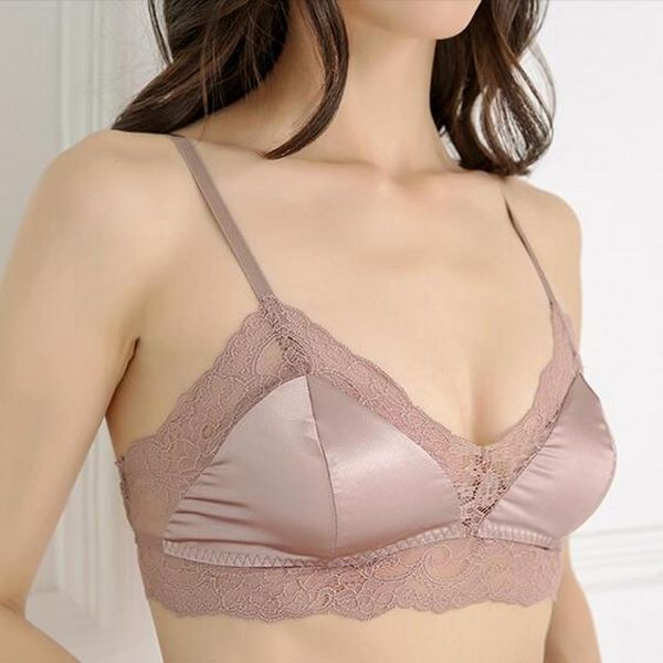 bras women's 100% real silk lining with outside satin fabric everyday comfortable wireless bra bralette 2003, Red;black
bras women's 100% real silk lining with outside satin fabric everyday comfortable wireless bra bralette 2003, Red;black