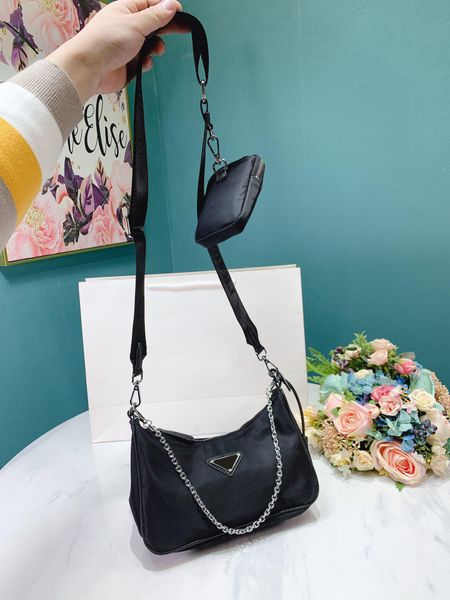 milano p brand designer luxury shoulder bag sling crossbody tote genuine cow leather half moon bags with wallet with gift box, Black;red
milano p brand designer luxury shoulder bag sling crossbody tote genuine cow leather half moon bags with wallet with gift box, Black;red