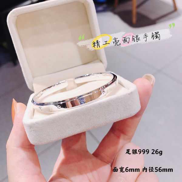zhizhen opening quartet carved bracelet 999 full silver bracelet car flower children's jewelry, Black
zhizhen opening quartet carved bracelet 999 full silver bracelet car flower children's jewelry, Black