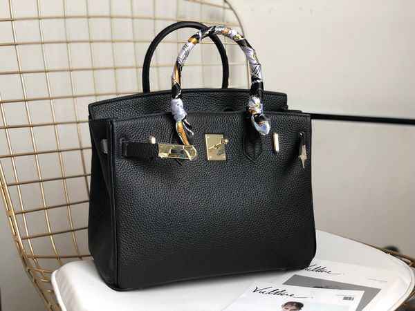 fashion designer bags women cow-skin totes shoulder bags with real lock stamped navy blue purple pink lady genuine leather luxury handbag
fashion designer bags women cow-skin totes shoulder bags with real lock stamped navy blue purple pink lady genuine leather luxury handbag