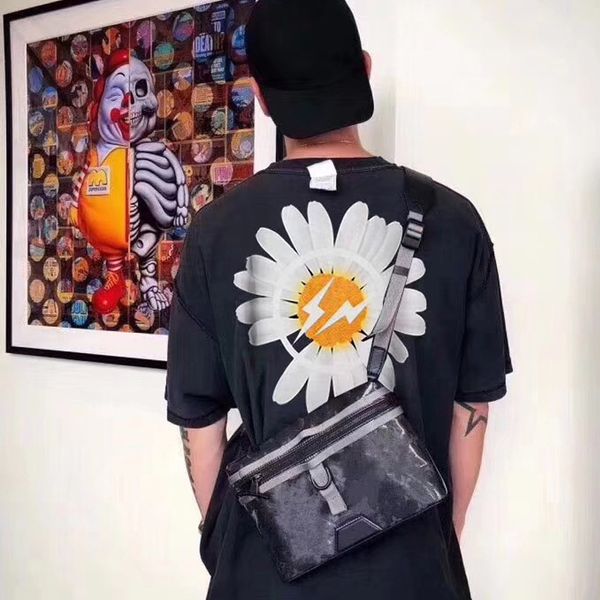 fashion street 2020 new quanzhilong same flash daisy print men's and women's cotton short t-shirt summer half sleeve, White;black
fashion street 2020 new quanzhilong same flash daisy print men's and women's cotton short t-shirt summer half sleeve, White;black
