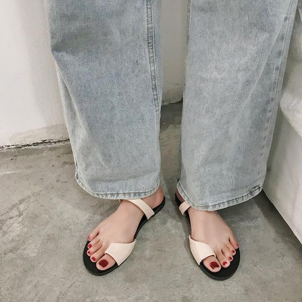 2020 summer new net red ins tide sandals and slippers female wear simple fashion casual wild lazy flat slippers1, Black
2020 summer new net red ins tide sandals and slippers female wear simple fashion casual wild lazy flat slippers1, Black