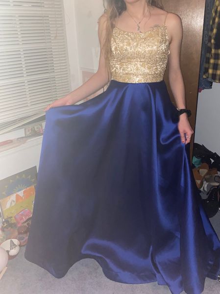 spaghetti straps prom dress a line lace sleeveless event wear party gown custom made plus size available, Black
spaghetti straps prom dress a line lace sleeveless event wear party gown custom made plus size available, Black