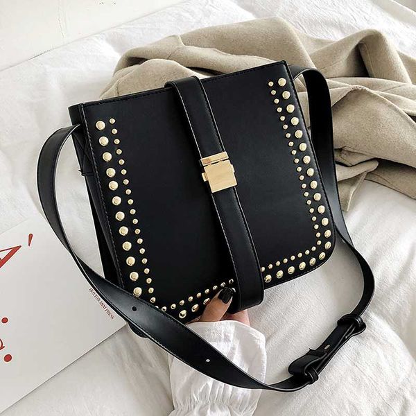 black women's shoulder bag pu messenger bag fashion new rivet large capacity handbag discount winter square bags
black women's shoulder bag pu messenger bag fashion new rivet large capacity handbag discount winter square bags