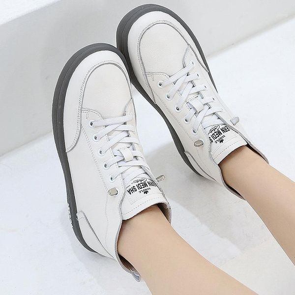 short boots women autumn winter 2021 leather korean leisure soft flat bottom small white shoes1, Black
short boots women autumn winter 2021 leather korean leisure soft flat bottom small white shoes1, Black