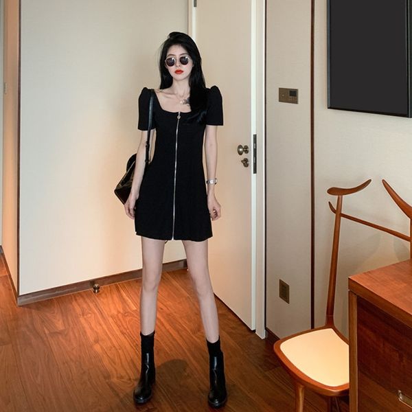 новый черный летнее платье иностранный стиль квадратный воротник пузырь рукав a-линия показывает платье dressskirt dressthin короткой юбке ж, Black;gray 
новый черный летнее платье иностранный стиль квадратный воротник пузырь рукав a-линия показывает платье dressskirt dressthin короткой юбке ж, Black;gray
