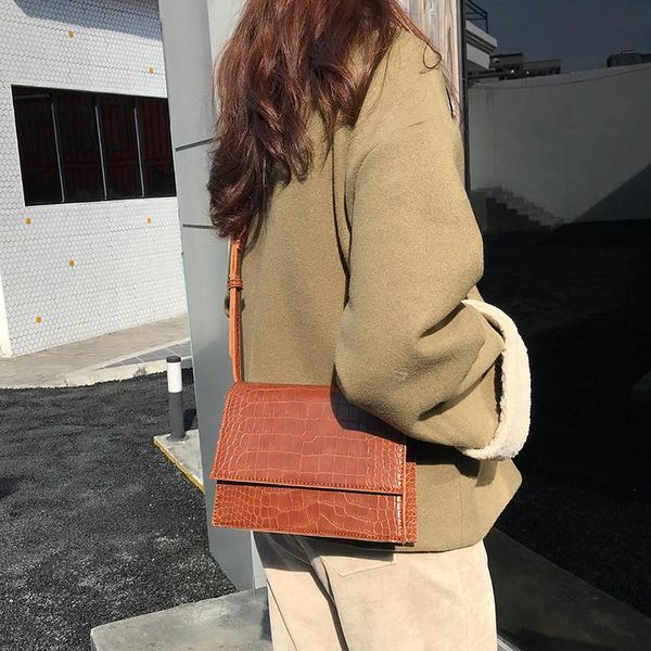 jiessie ангела ретро крокодил сумка плеча мода pu кожа лоскут сумки простой crossbody сумка маленькая леди сцепление sac
jiessie ангела ретро крокодил сумка плеча мода pu кожа лоскут сумки простой crossbody сумка маленькая леди сцепление sac