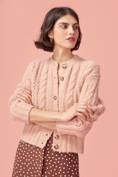 2021 new knitted wool white cardigan sweater winter designer luxury woman clothes 0a5j, White;black
2021 new knitted wool white cardigan sweater winter designer luxury woman clothes 0a5j, White;black