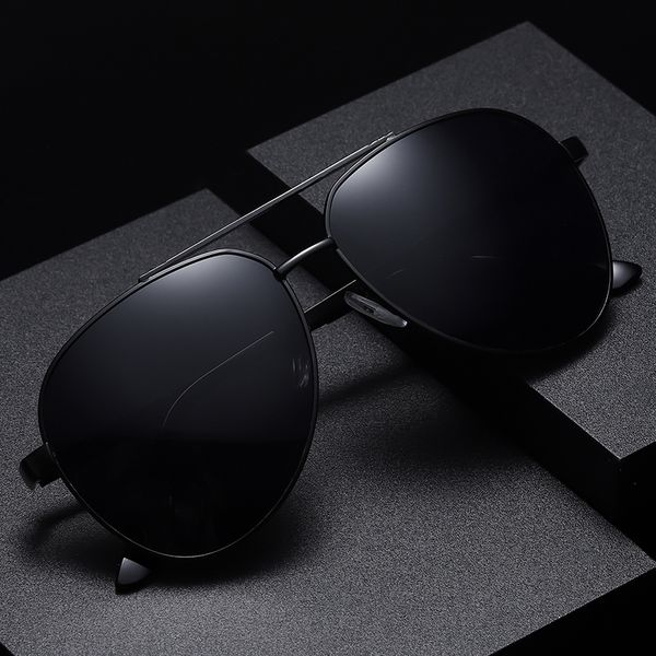 10pcs summer woman metal uv sunglasses fashion sunglasses driving sun glasess man outdoors beach cycling glasses goggle ing, White;black
10pcs summer woman metal uv sunglasses fashion sunglasses driving sun glasess man outdoors beach cycling glasses goggle ing, White;black