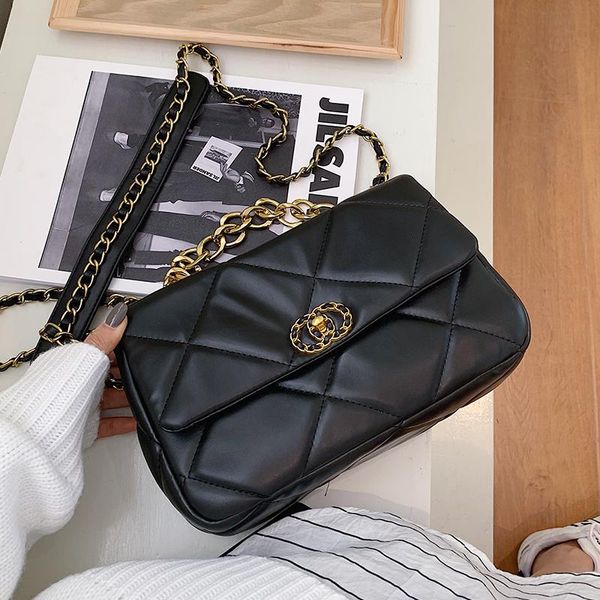 sense of quality women's pouches women's 2020 autumn and winter new fashion rhombic chain bag all-matching ins messenger bag
sense of quality women's pouches women's 2020 autumn and winter new fashion rhombic chain bag all-matching ins messenger bag