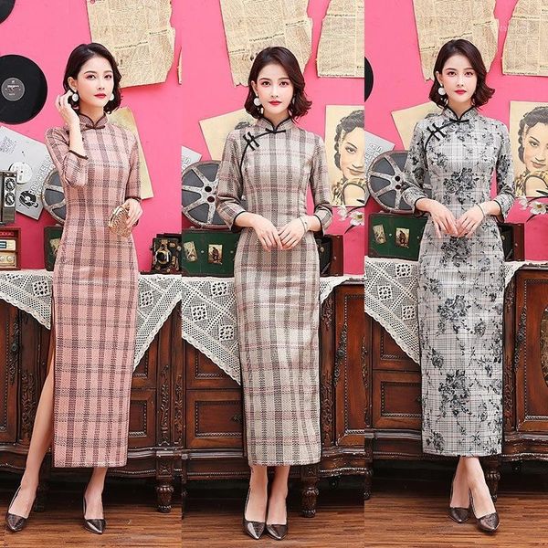 suede young nine-point sleeve autumn and winter fashion cheongsam new girl improved long daily cheongsam classic modern qipao1, Red
suede young nine-point sleeve autumn and winter fashion cheongsam new girl improved long daily cheongsam classic modern qipao1, Red