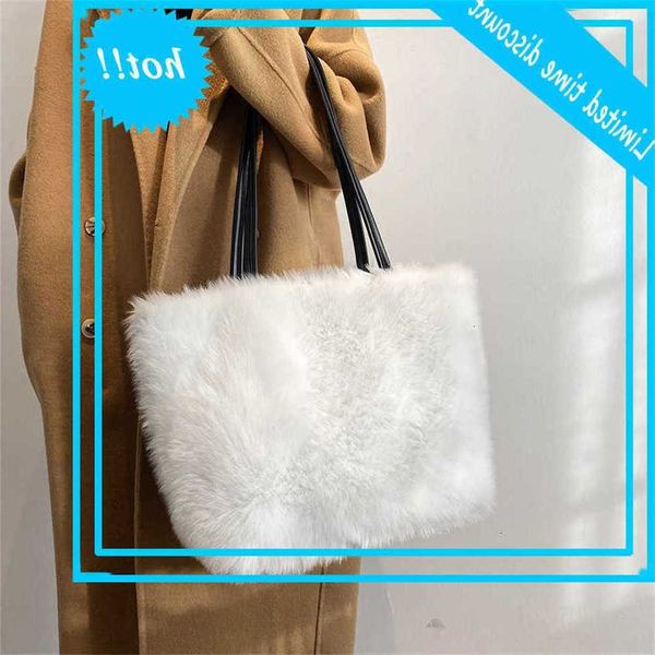 winter fashion effects colour plunge shoulder bag large capacity handbags 2021 travel fired women handbag
winter fashion effects colour plunge shoulder bag large capacity handbags 2021 travel fired women handbag