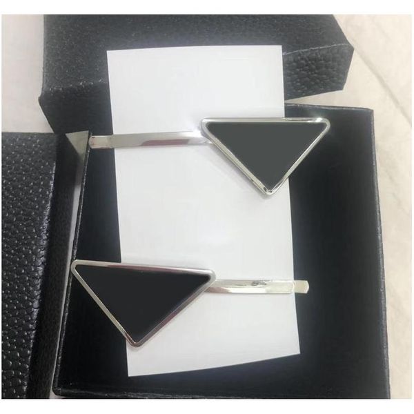 newtriangle letter hair clip women leather letter barrettes with stamp fashion hair access sqcunj queen66, Golden;silver
newtriangle letter hair clip women leather letter barrettes with stamp fashion hair access sqcunj queen66, Golden;silver