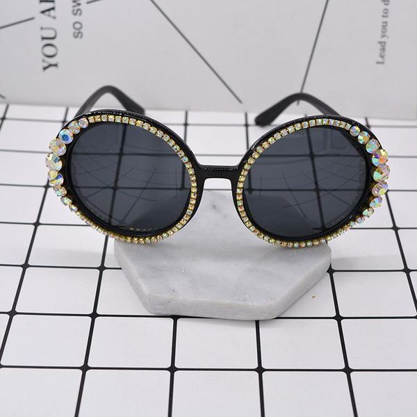 sunglasses 2021 luxury retro round women brand designer crystal ladies summer sun beach flower, White;black
sunglasses 2021 luxury retro round women brand designer crystal ladies summer sun beach flower, White;black