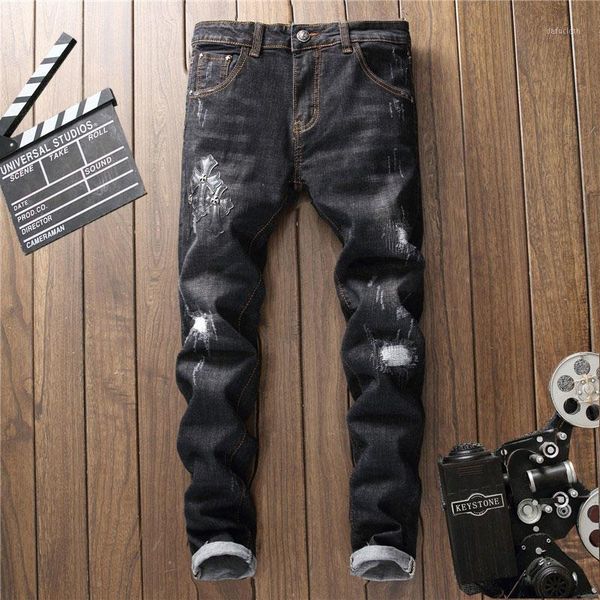 2018 new summer spring fashion brand design distressed mens jeans hight quality hole ripped embroidery long denim trousers black1, Blue
2018 new summer spring fashion brand design distressed mens jeans hight quality hole ripped embroidery long denim trousers black1, Blue