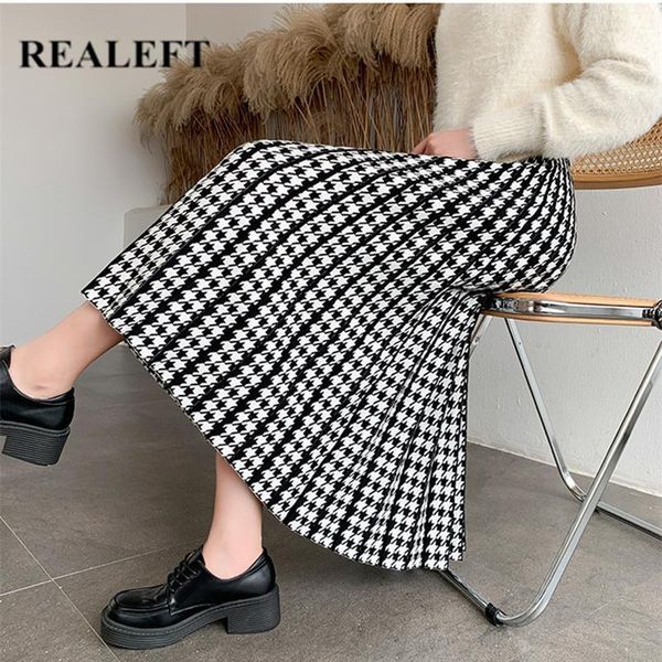 realeft 2020 autumn knitting women pleated skirts fashion elastic high waist houndstooth pattern slim ladies midi skirt female1, Black
realeft 2020 autumn knitting women pleated skirts fashion elastic high waist houndstooth pattern slim ladies midi skirt female1, Black