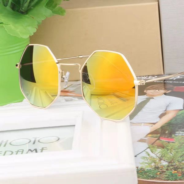 retro women and men brand designer metal oversized sunglasses men and women fashion sunglasses fashion polygonal sunglasses ing, White;black
retro women and men brand designer metal oversized sunglasses men and women fashion sunglasses fashion polygonal sunglasses ing, White;black