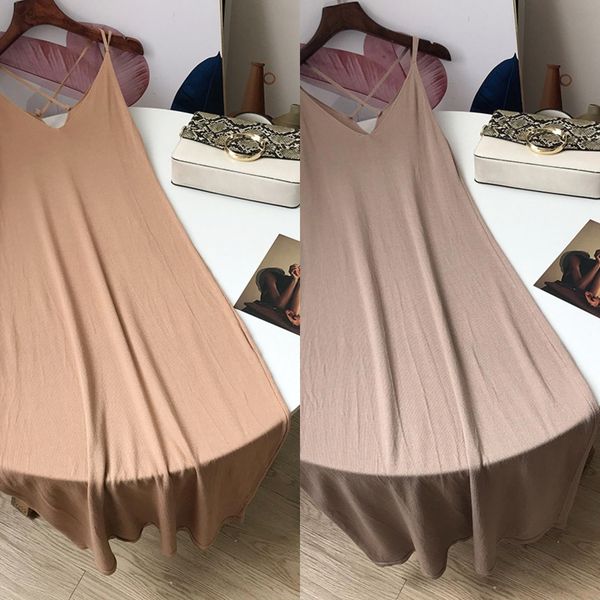 15ujd v-neck version of hong kong style korean solid color sling skirtloose and thin suspender skirt dress straight new dress fashionable tu, Black;gray
15ujd v-neck version of hong kong style korean solid color sling skirtloose and thin suspender skirt dress straight new dress fashionable tu, Black;gray