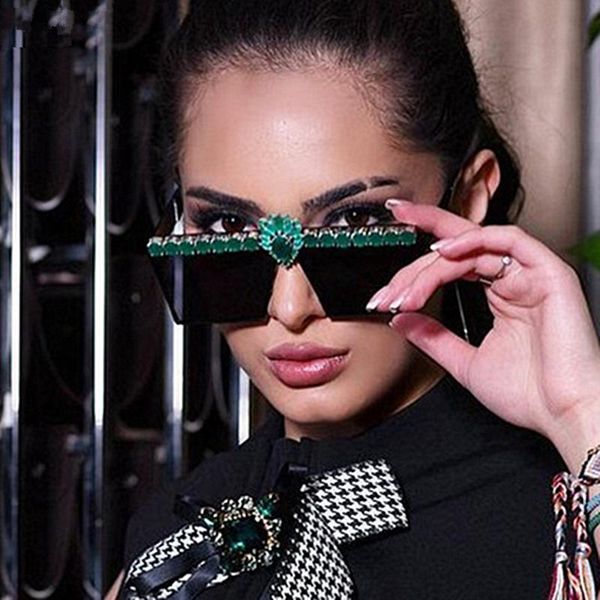 sunglasses vintage women square 2021 luxury diamond sun glasses rhinestone female eyewear metal frame mirror shades uv400 gy7801, White;black
sunglasses vintage women square 2021 luxury diamond sun glasses rhinestone female eyewear metal frame mirror shades uv400 gy7801, White;black