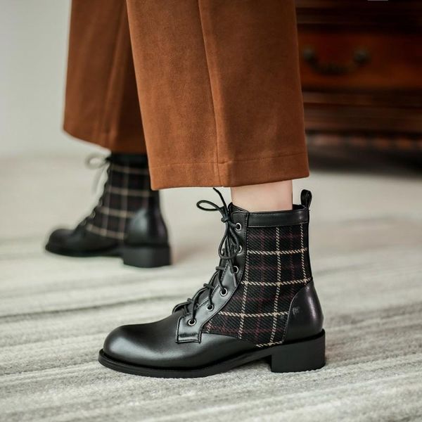 checkered patchwork boots fashion ankle boots women comfortablel med heels short lace up large size 33- 48 shoes woman, Black
checkered patchwork boots fashion ankle boots women comfortablel med heels short lace up large size 33- 48 shoes woman, Black