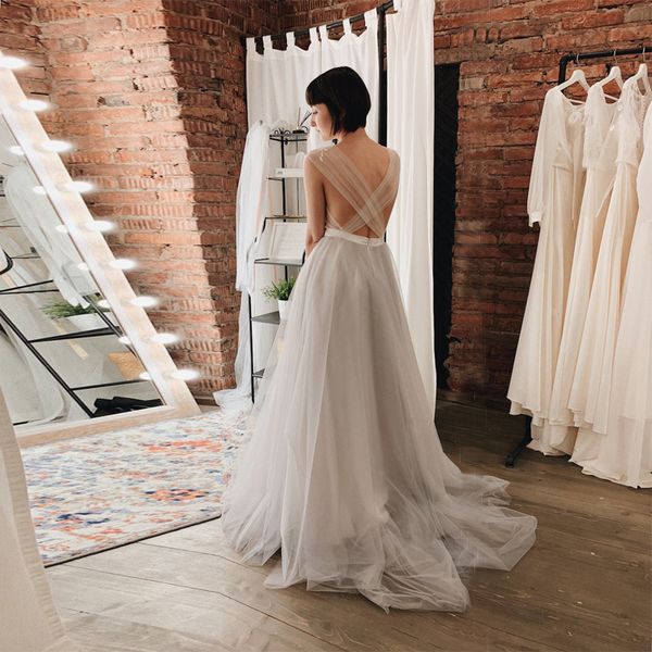 boho серебряный свадебные платья a-line see through кружево аппликаций халата де mariée boheme креста ремни назад свадебное платье невесты п, White
boho серебряный свадебные платья a-line see through кружево аппликаций халата де mariée boheme креста ремни назад свадебное платье невесты п, White
